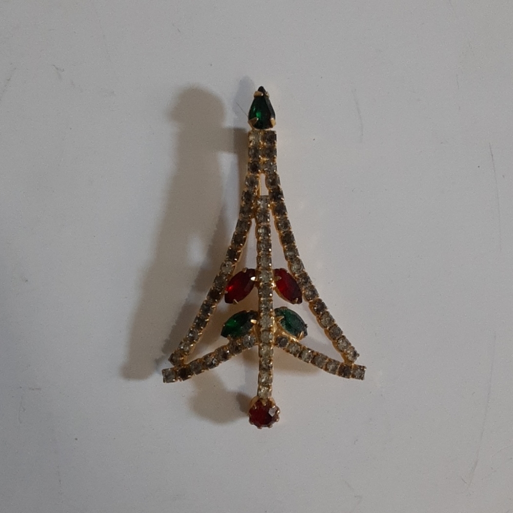 Mid century rhinestone Christmas tree  brooche
